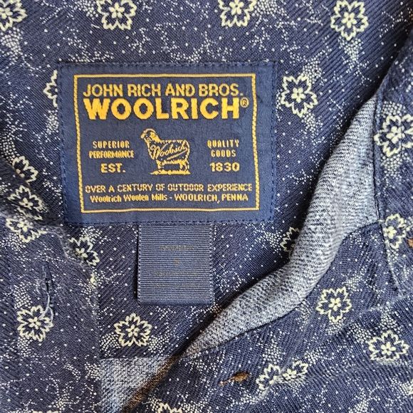 Vintage John Rich & Bros Woolrich Shirt Men's Small Floral Print Button Up Blue - Picture 10 of 16